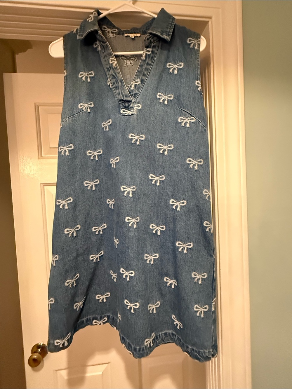 JODIFL Blue Denim Mini Dress with White Bow Embroidery - Picture 2 of 6